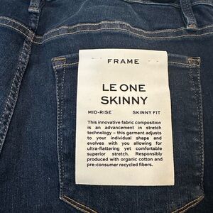Frame Le One Skinny size “2” (fits sizes 8-12 or 29 to 34) Brand New with tags